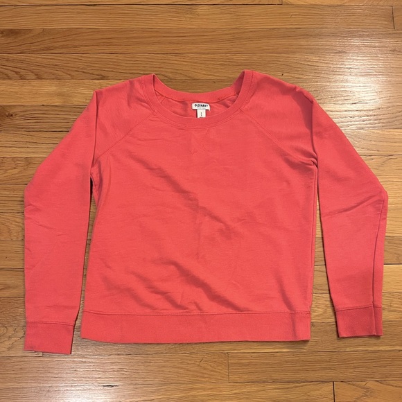 Sweatshirt 🎀 - Picture 1 of 3